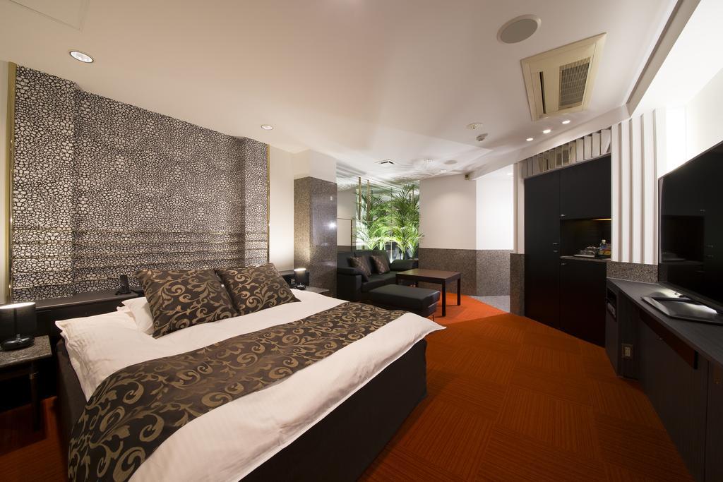 Hotel Beni East (Adults Only) Osaka Room photo